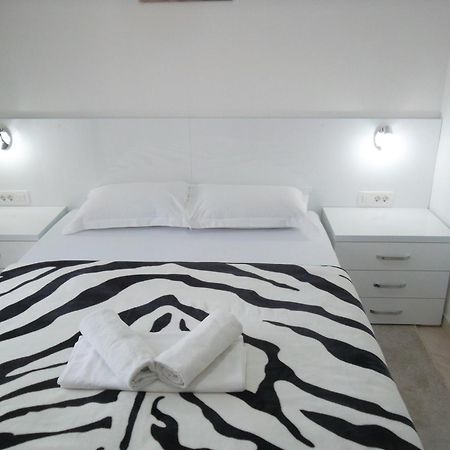 Guest House 4M Petrovac Стая снимка