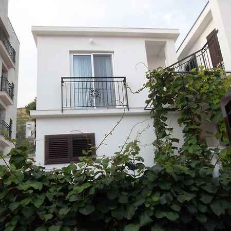 Guest House 4M Petrovac Стая снимка