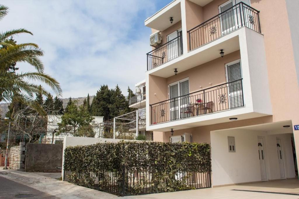 Guest House 4M Petrovac Стая снимка