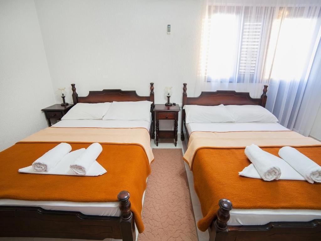 Guest House 4M Petrovac Стая снимка