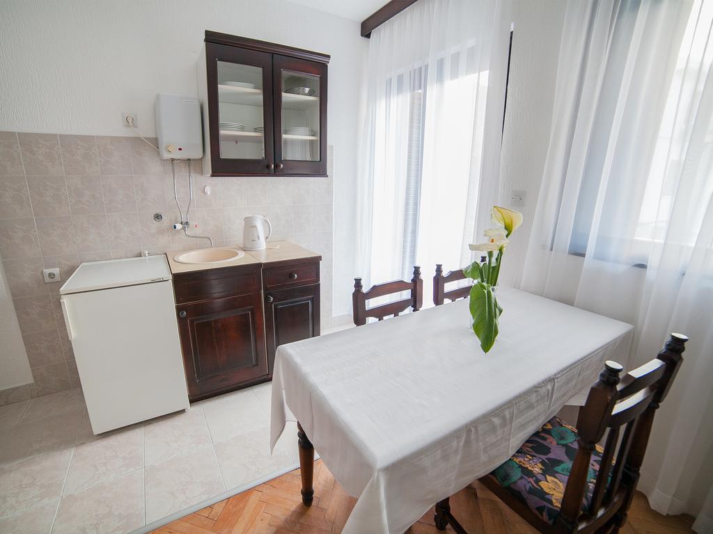Guest House 4M Petrovac Стая снимка