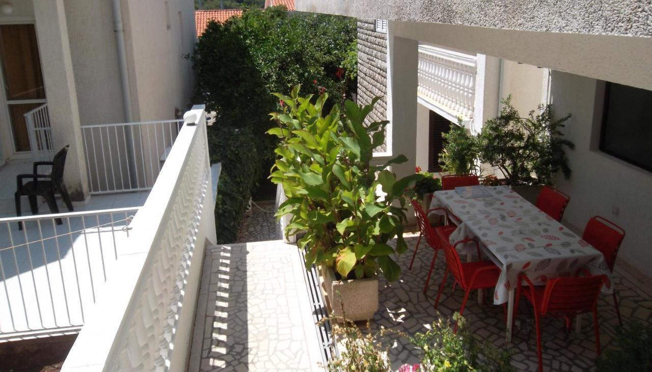 Guest House 4M Petrovac Екстериор снимка